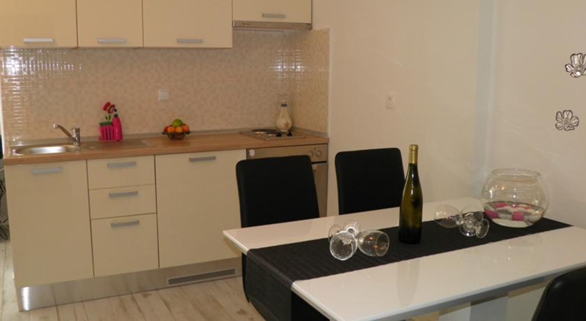 بودْسْتغانا Apartment Leptir الغرفة الصورة